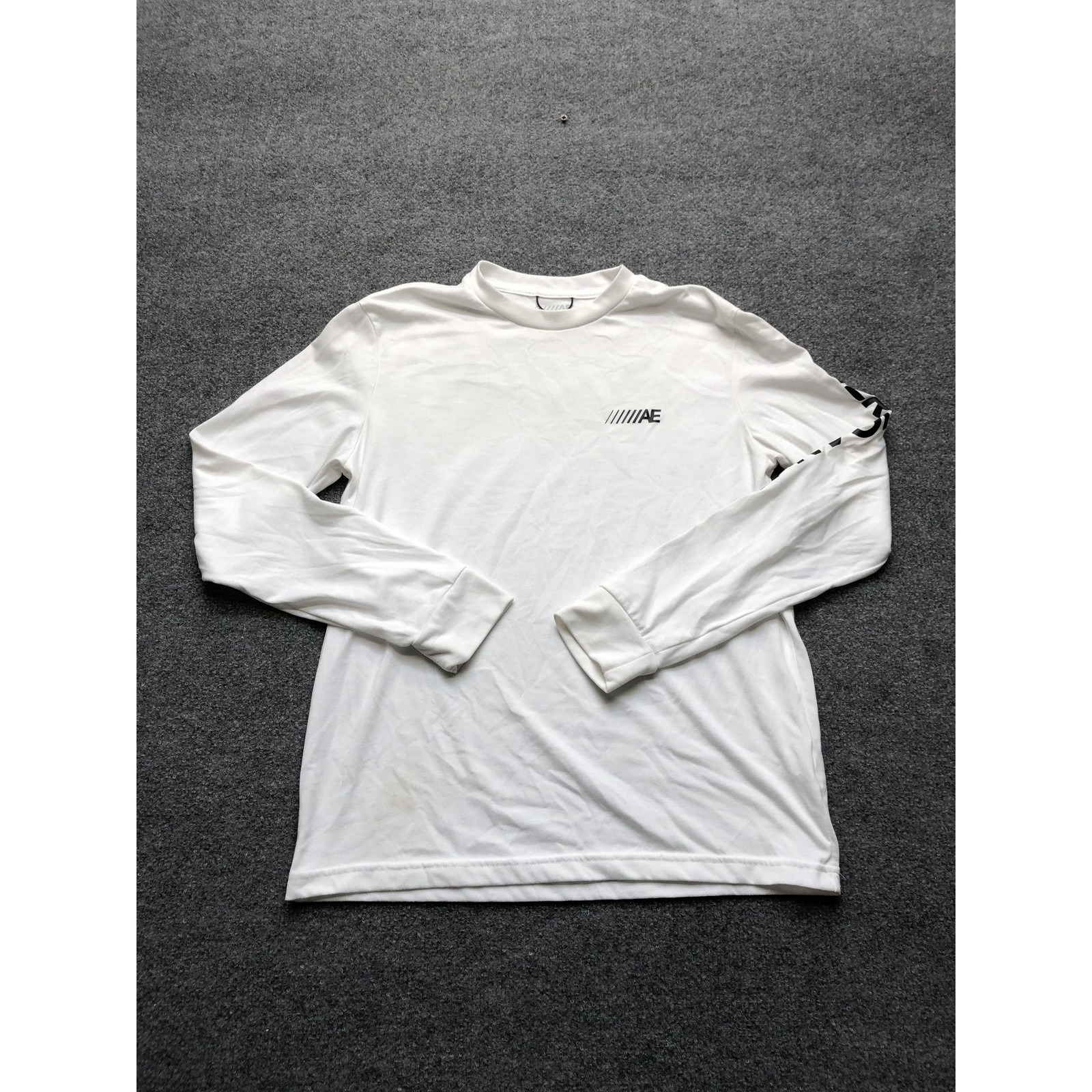 American Eagle Shirt Mens Small White Long Sleeve Crewneck Ae Graphic Back Print